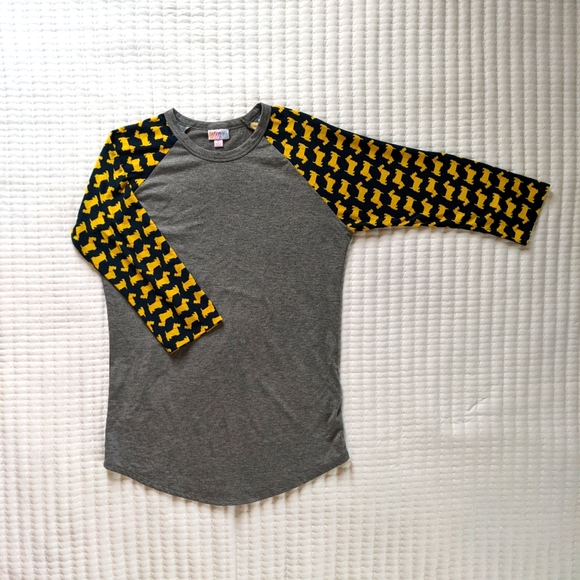 LuLaRoe Randy Tee - Picture 3 of 5